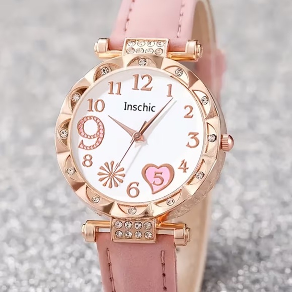 NWT 6-Piece Heart-Shaped Watch & Jewelry Accessory Set – Pink - Picture 7 of 10